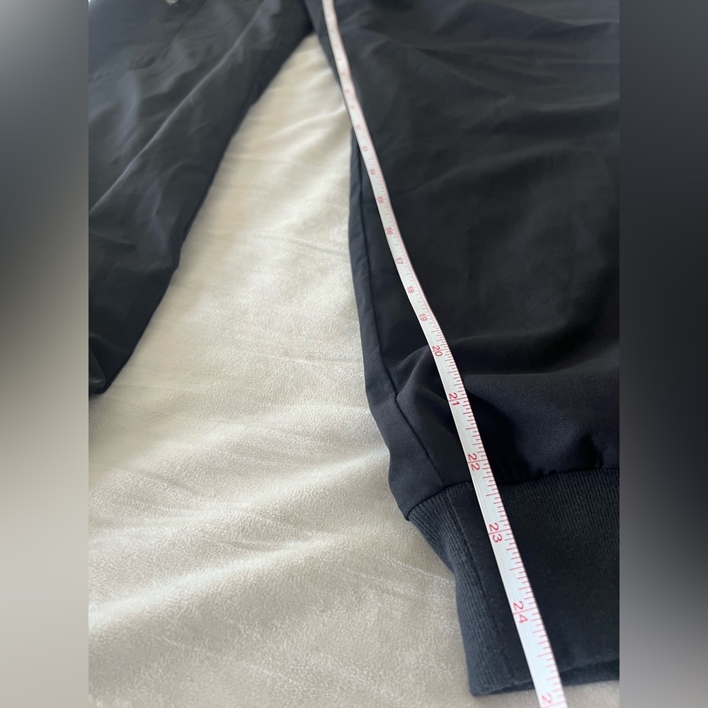 FIGS Technical Collection Jogger Scrubs - Picture 9 of 14